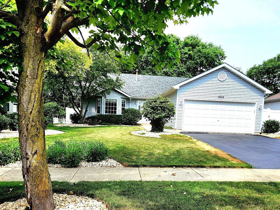 1st image of 1905 Springside Dr