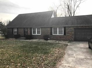 1043 W Stan Mar Estates Dr, Brazil, IN 47834