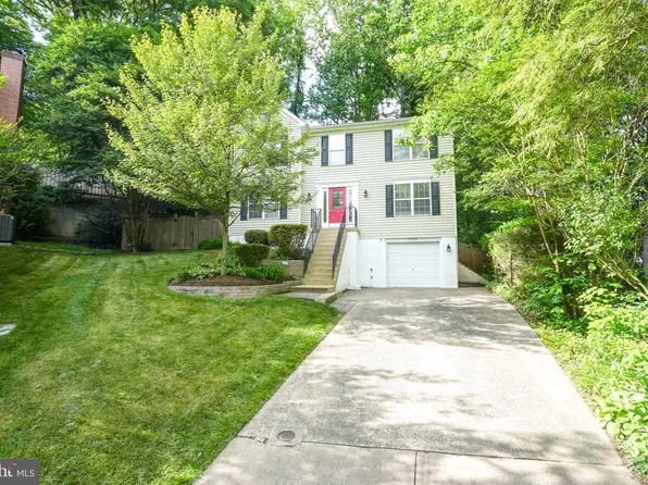 4386 Ashgrove Dr, Dumfries, VA 22025