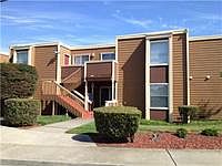 1st image of 54 Oak Ave
