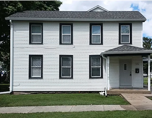 124 W Seminole St #B Photo 1