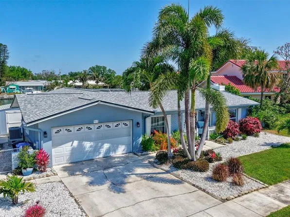 563 LEWIS BOULEVARD SE, ST PETERSBURG, FL 33705