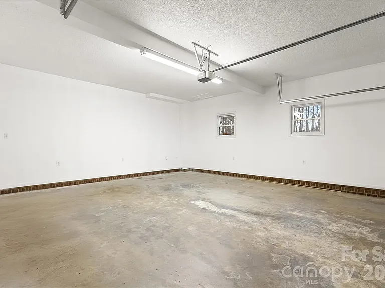 1751 Robert Martin Rd — Photo 22