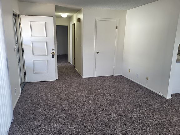 5th image of 9849 Croke Dr