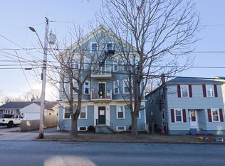 327 High St #1R, Bristol, RI 02809