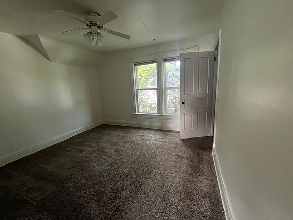 3rd image of 16 E 11th St #2