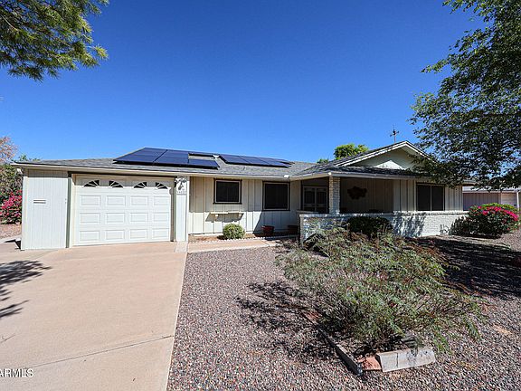 3rd image of 10522 W CAMDEN Avenue