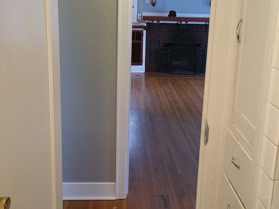 4th image of 2623 W Dalton Ave