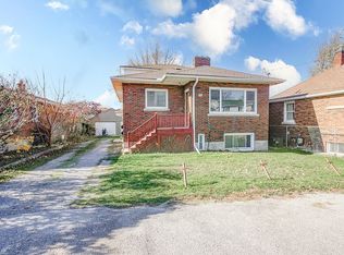 99 Haig St #2, Saint Catharines, ON L2R 7G6