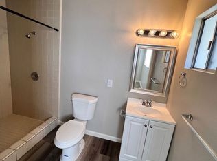 9549 Eastview Dr, Hanford, CA 93230