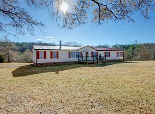 423 Broadmouth Church Rd, Honea Path, SC 29654