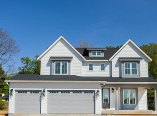 4516 N Triple Crown Dr, Bloomington, IN