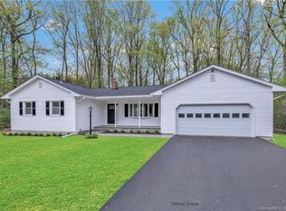 25 Philip Dr, Shelton, CT 06484