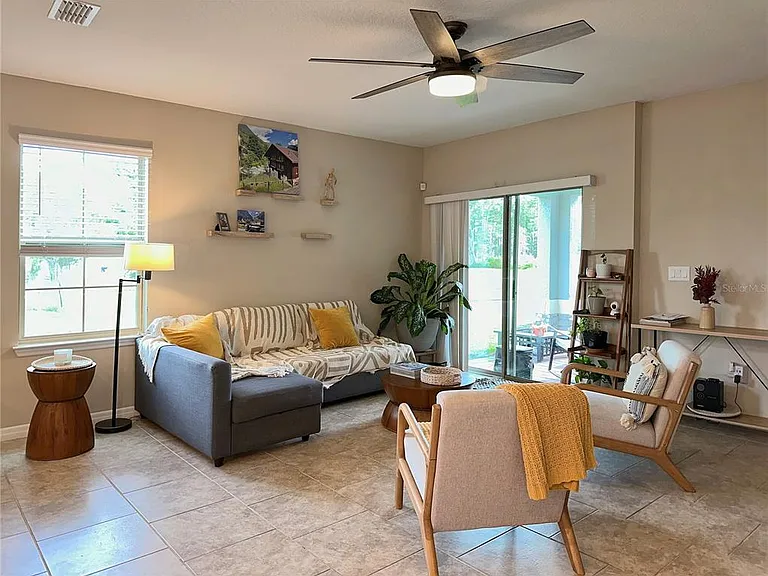 10126 Salt Point Dr — Photo 4