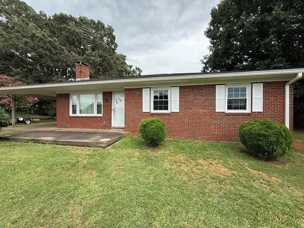 11149 Philpott Rd, Alton, VA 24520