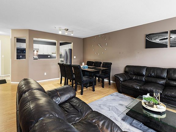 5th image of 31831 Peardonville Rd #305