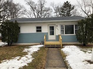 7603 Randy Rd, Machesney Park, IL 61115