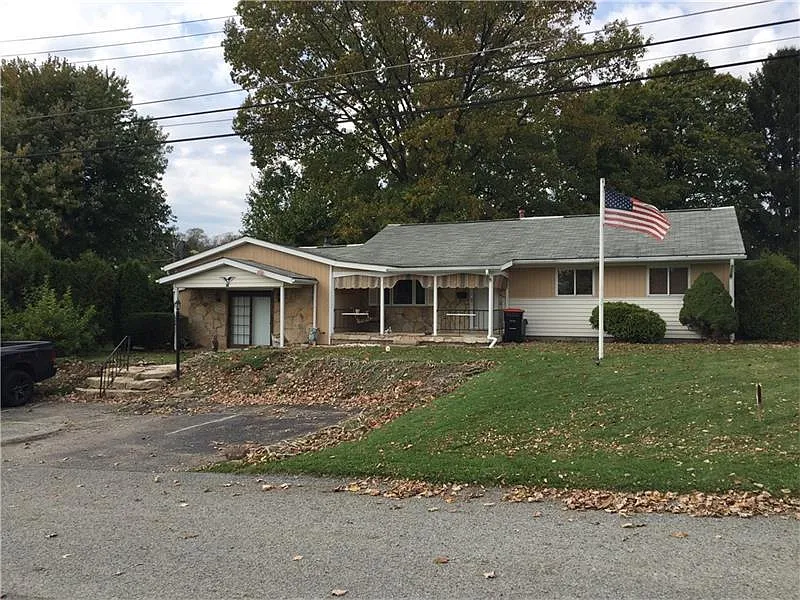 37 Forbes Dr photo 1