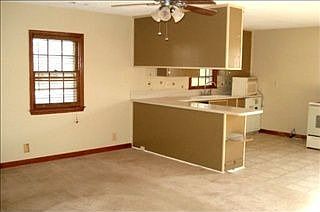 3rd image of 214 Green St