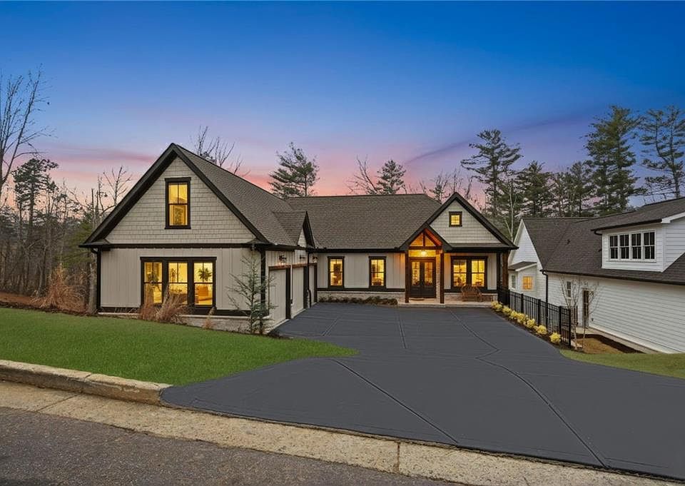 1st image of 110 Peninsula Way