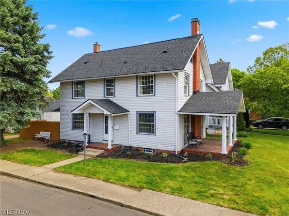 1445 15th St NW, Canton, OH 44703