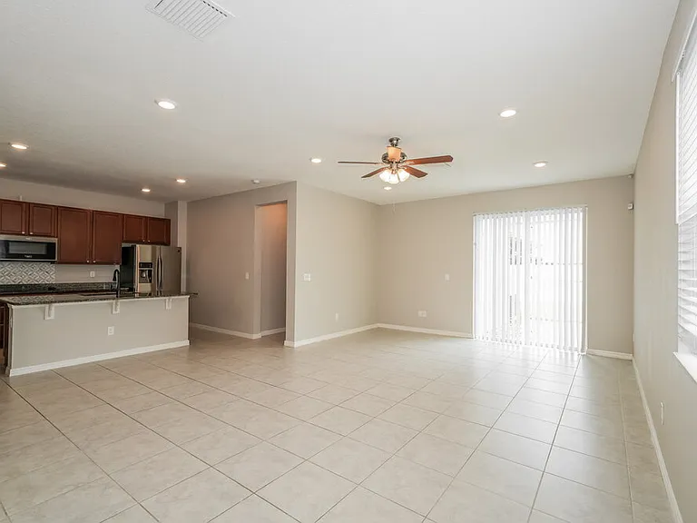 7729 Sunshine Bridge Ave — Photo 4