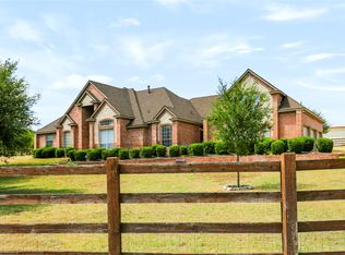 170 Park Place Cir, Cresson, TX 76035