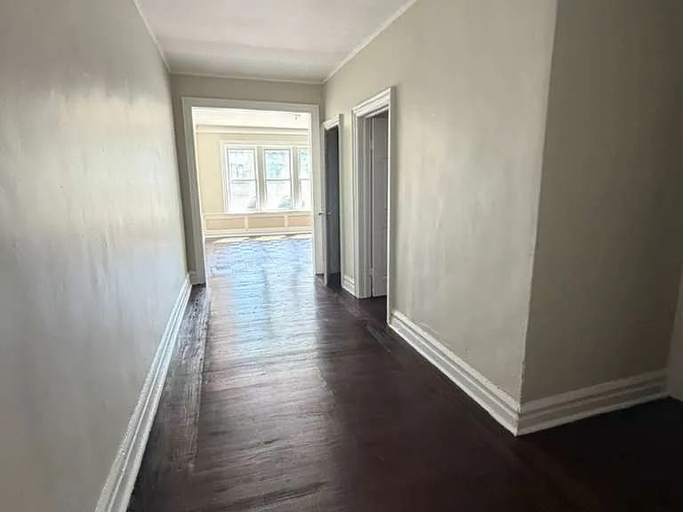323 Park Ave #5 — Photo 3