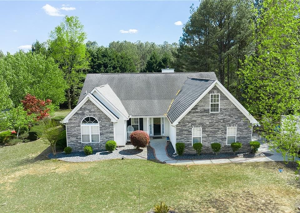 1st image of 3105 Willow Park Dr