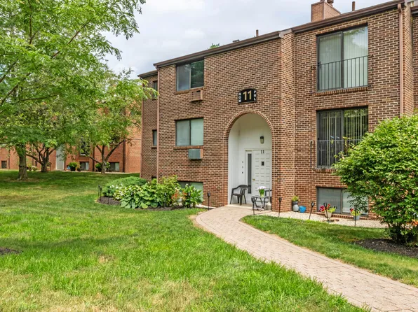 11 Darling Street APT P, Southington, CT 06489