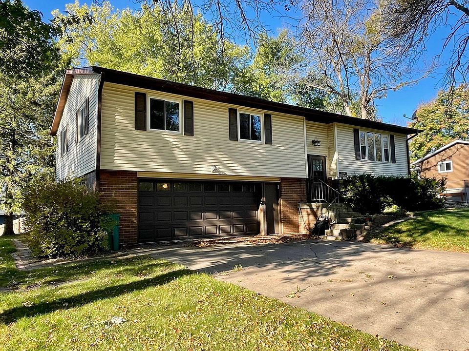 1st image of 5554 Obrien Ave N