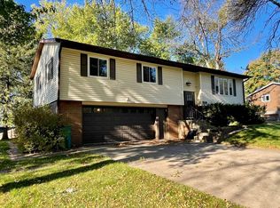 5554 Obrien Ave N, Stillwater, MN 55082