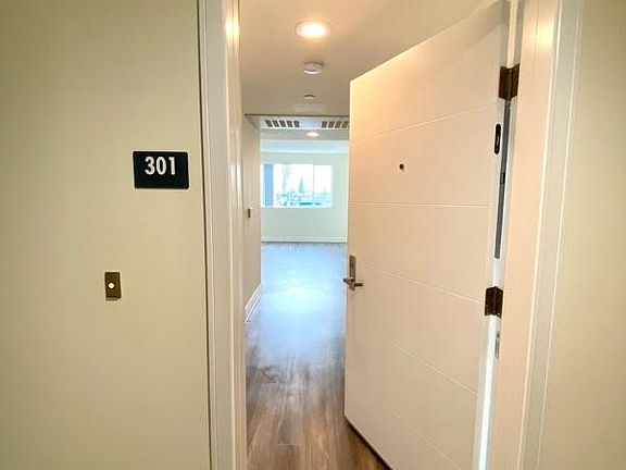3rd image of 14934 Burbank Blvd #3