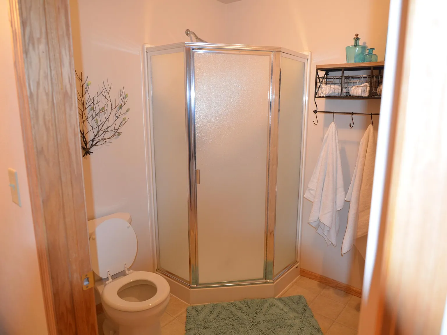 620 Lake Elmo Drive — Photo 3