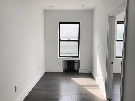 Rented by Platinum Forbes Global Properties | media 16