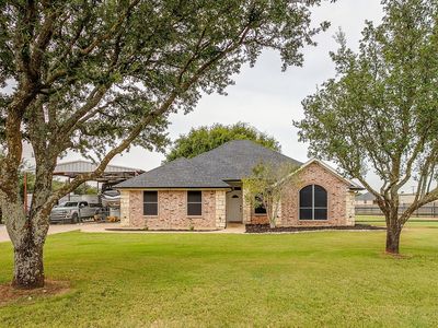 305 Valley View Ct, Rio Vista, TX, 76093