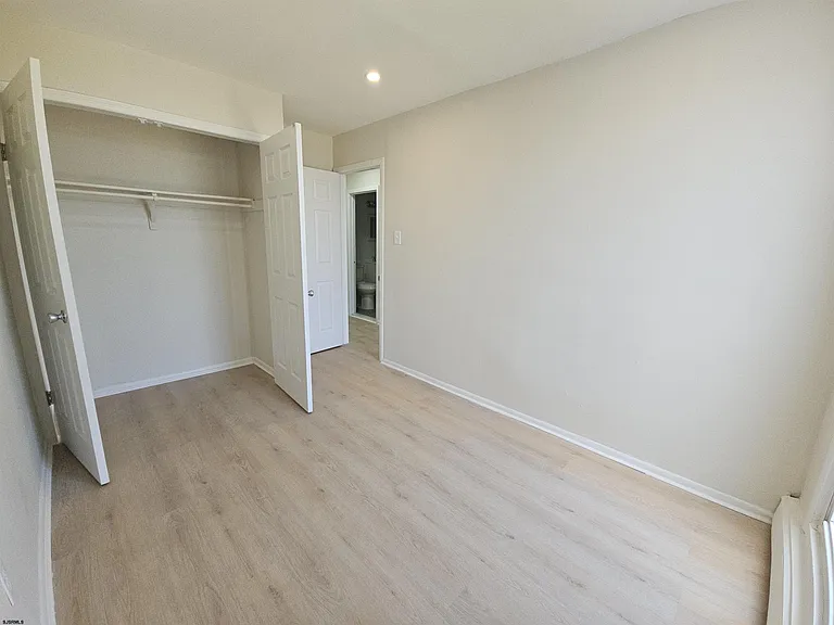 2201 Murray Ave — Photo 21