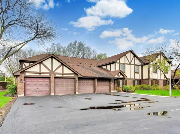 1048 Harbour Ct APT 2B, Wheeling, IL 60090