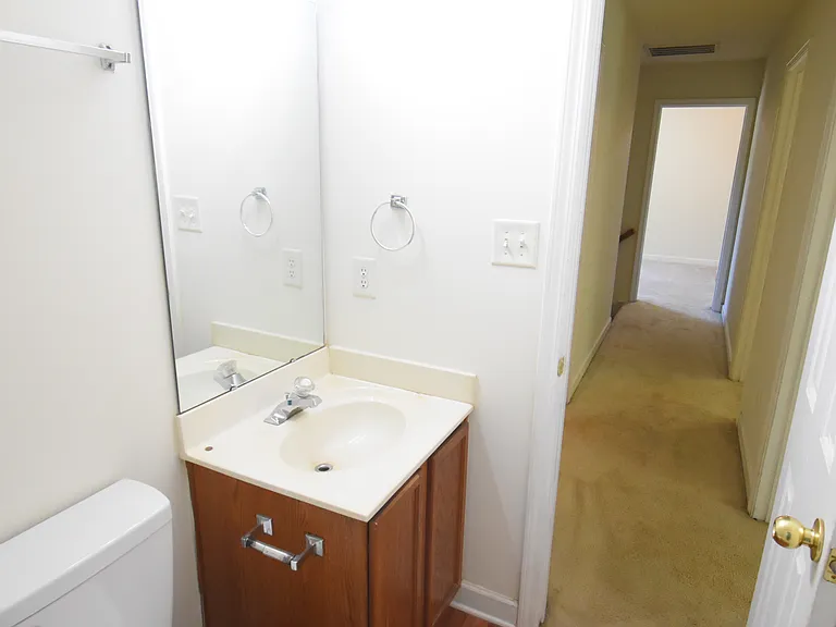1431 Olde Justin Pl — Photo 12