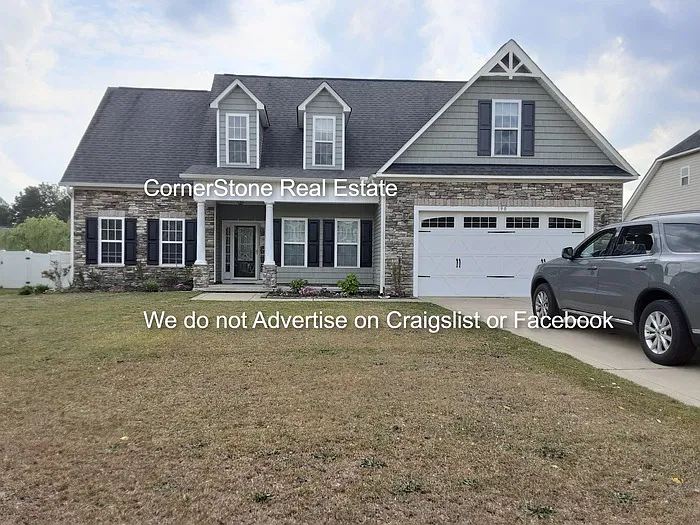 4 bed, 2.5 bath, 2163 sqft, $2,000 — Photo 1