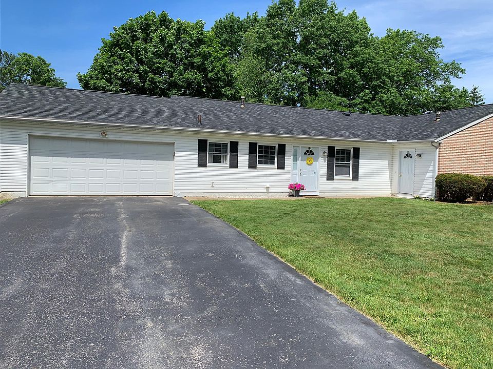1st image of 4392 Larkdale Dr