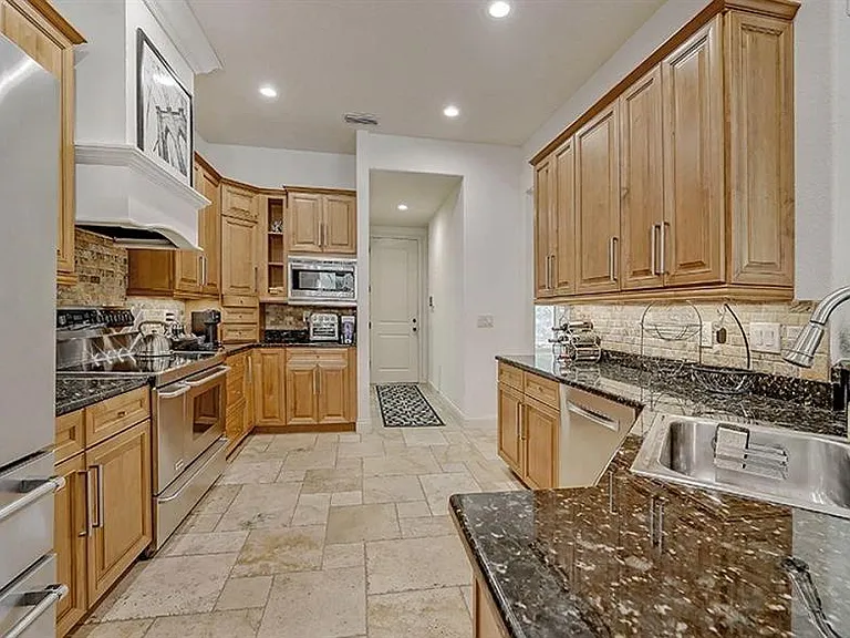 1725 Bonita Ct — Photo 19