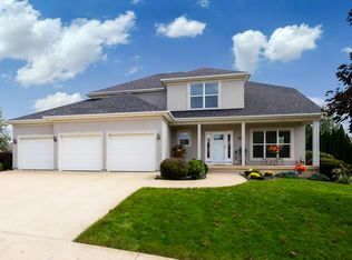 1517 E 5th St, Coal Valley, IL