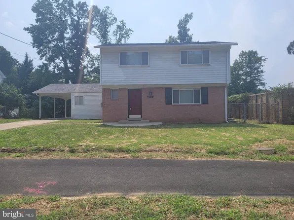 6818 Rolling Rd, Springfield, VA 22152