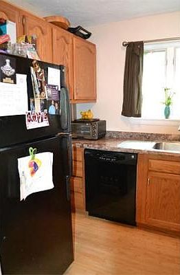 5th image of 9 Adam St #9