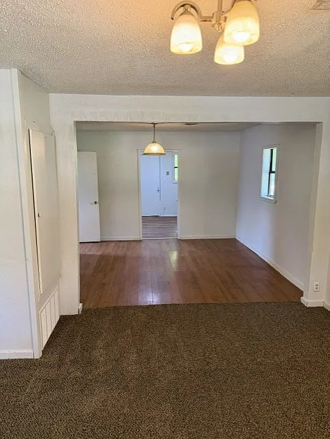 824 S Bell - Unit 139 — Photo 3
