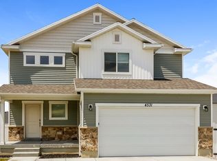 4531 S West Park Dr, Roy, UT 84067