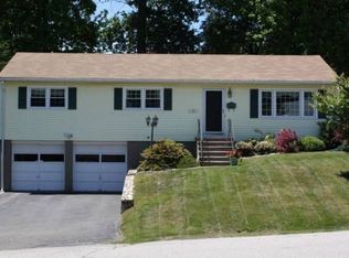 39 Pasadena Ave, Stratford, CT 06614