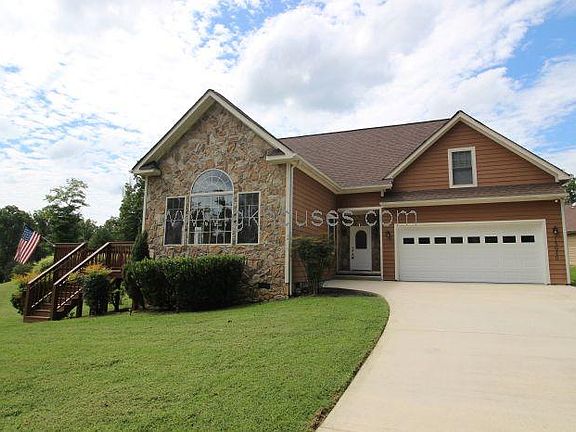 3rd image of 15940 Channel Pointe Dr