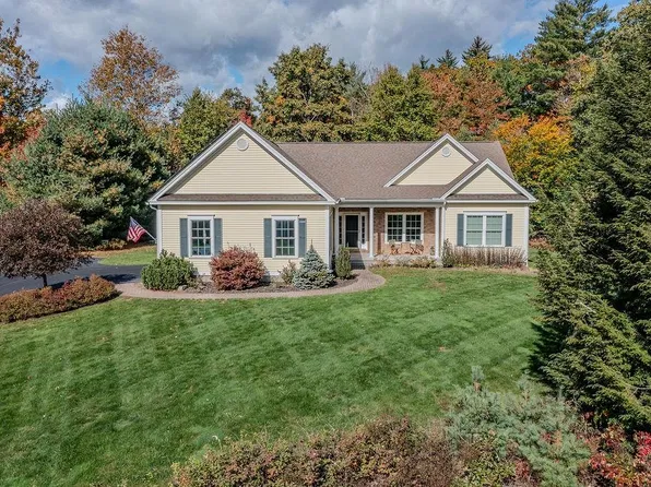 6 Swan Circle, Concord, NH 03301